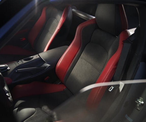 Performance seats in red and black in the 2024 Nissan Z