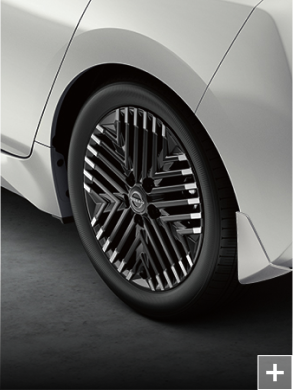 2024 Nissan LEAF 17-inch alloy wheels