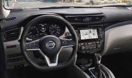 Nissan Qashqai interior view of dashboard
