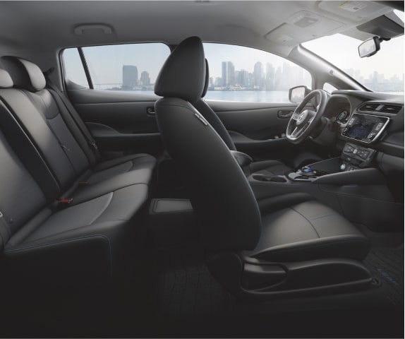 2025 Nissan LEAF interior showcasing seats for 5