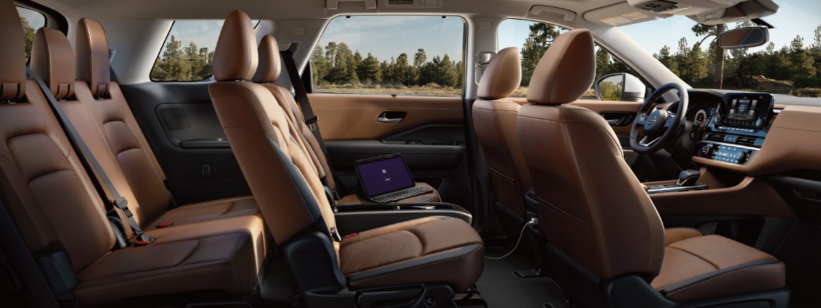 Nissan Pathfinder interior view of 7-passenger seating 